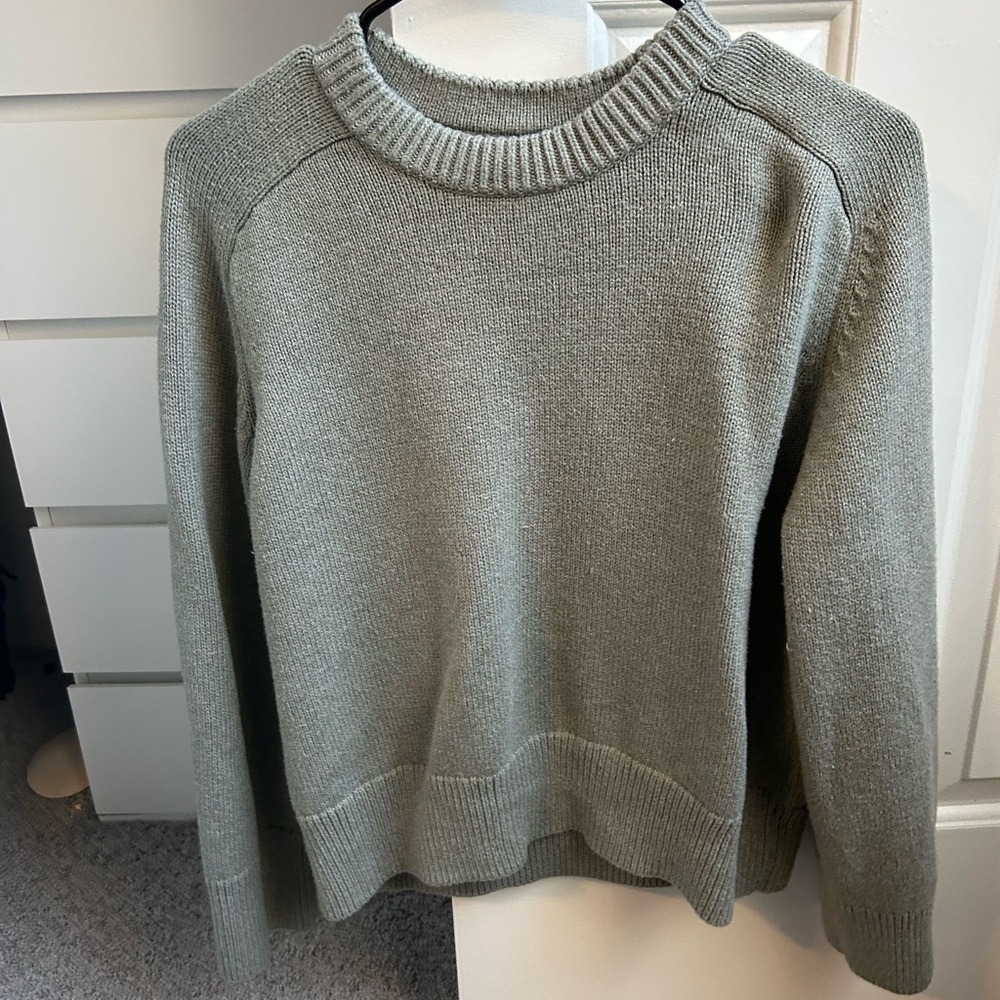Abercrombie & Fitch Gray/Green Crew Neck Sweater
